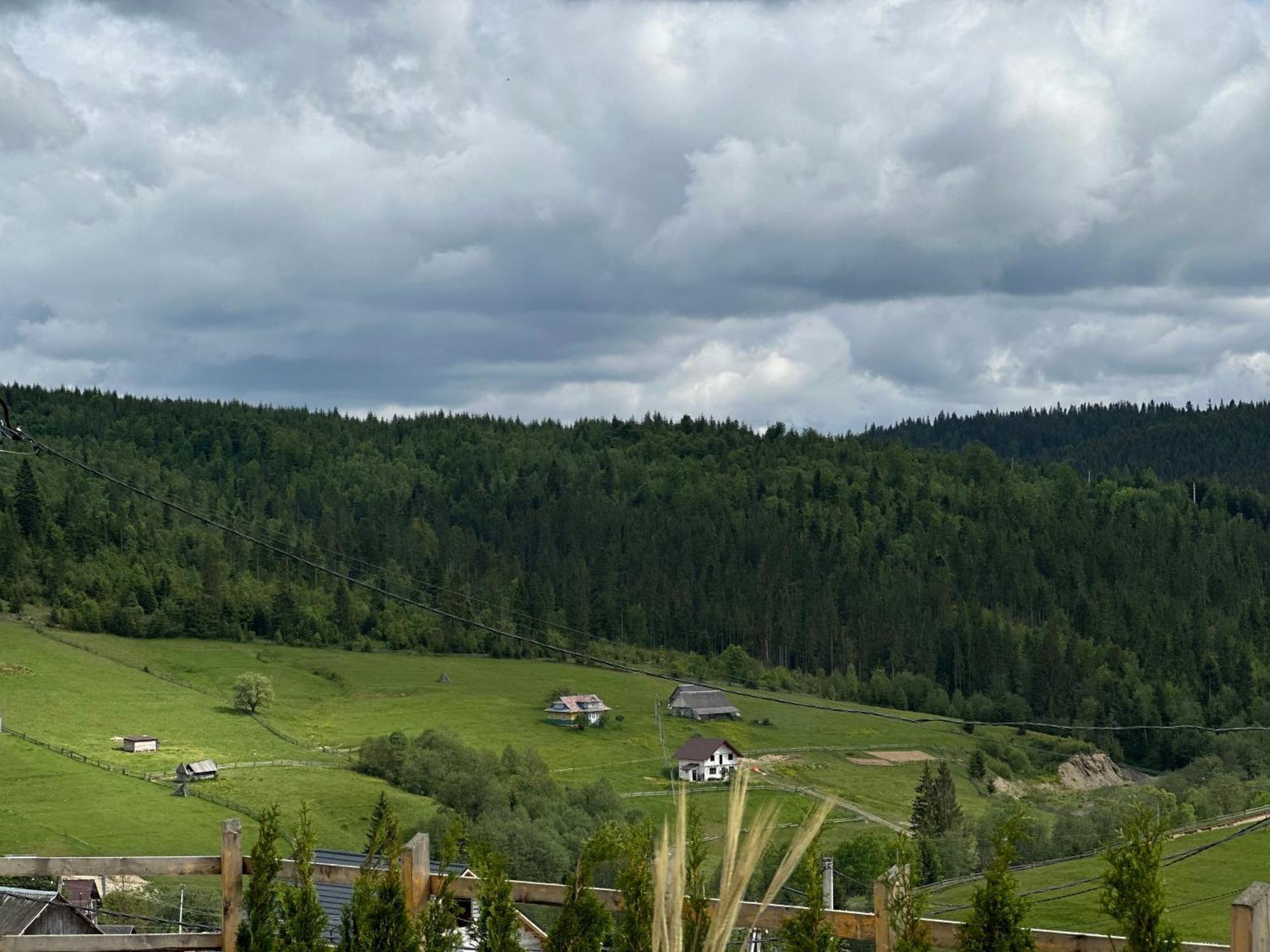 Отель Шепіт Лісу Буковель Экстерьер фото